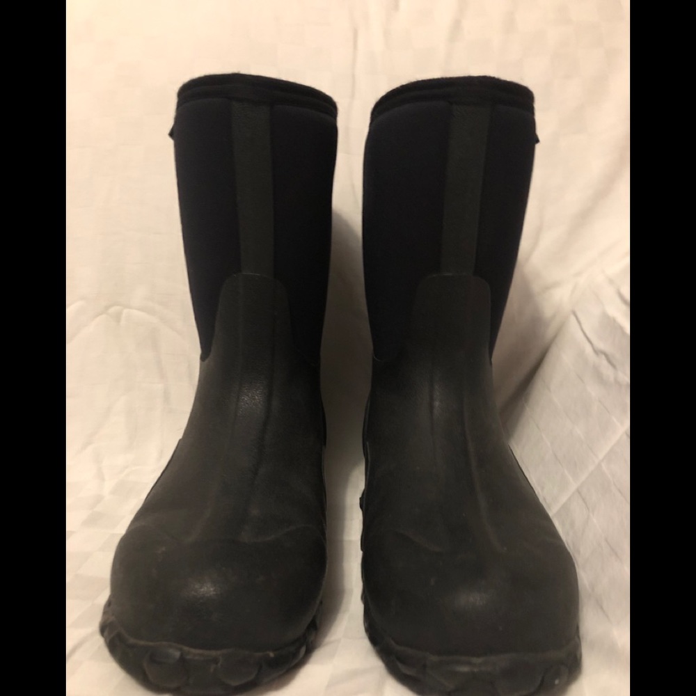 Men’s Bogs Boots Size 9